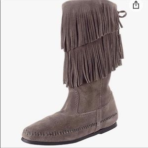 Tall Fringe Minnetonka